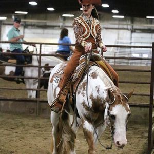 Meet your Posher, Karlee